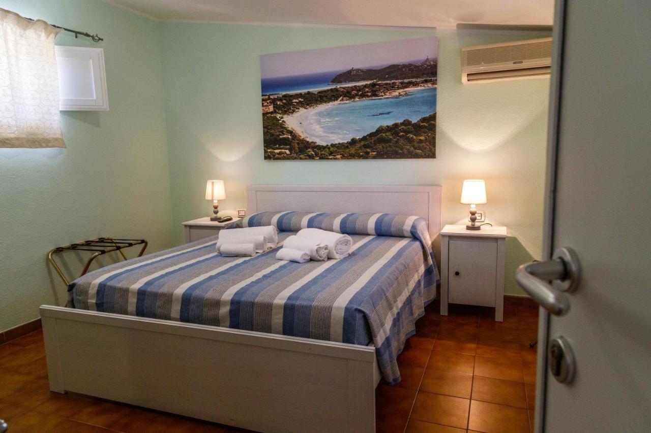 Casa Tacconi Bed & Breakfast Villasimius Bagian luar foto