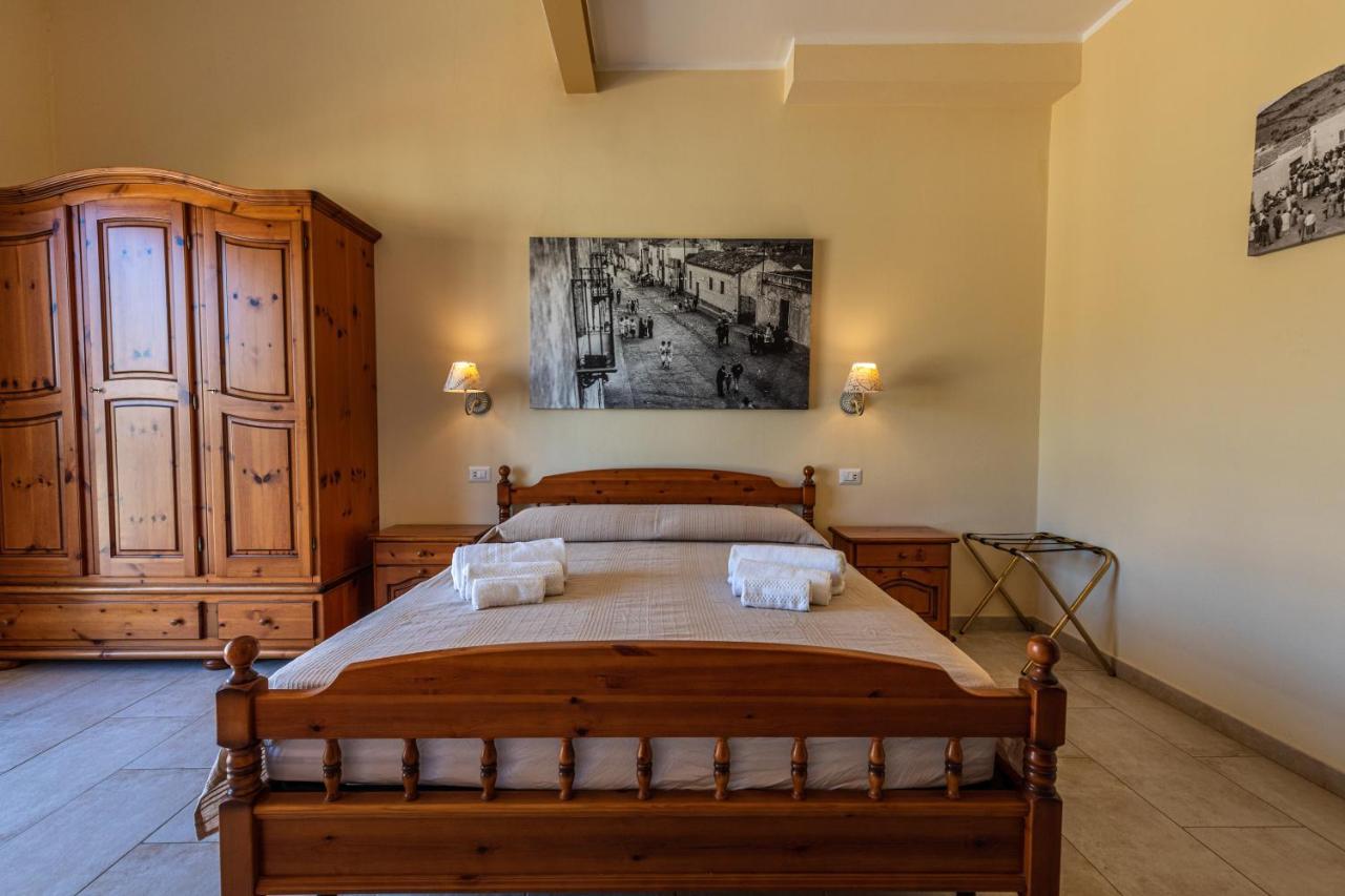 Casa Tacconi Bed & Breakfast Villasimius Bagian luar foto