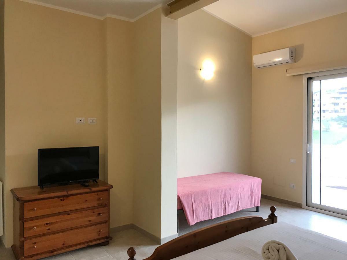Casa Tacconi Bed & Breakfast Villasimius Bagian luar foto